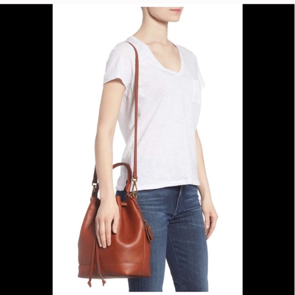 Madewell Lafayette Leather Bucket Bag